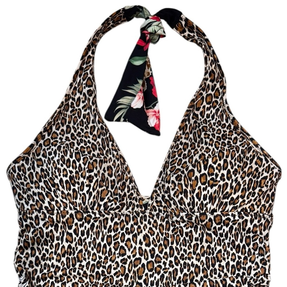 Tommy Bahama Lily Cat Reversible Halter Tankini Top - Picture 9 of 16
